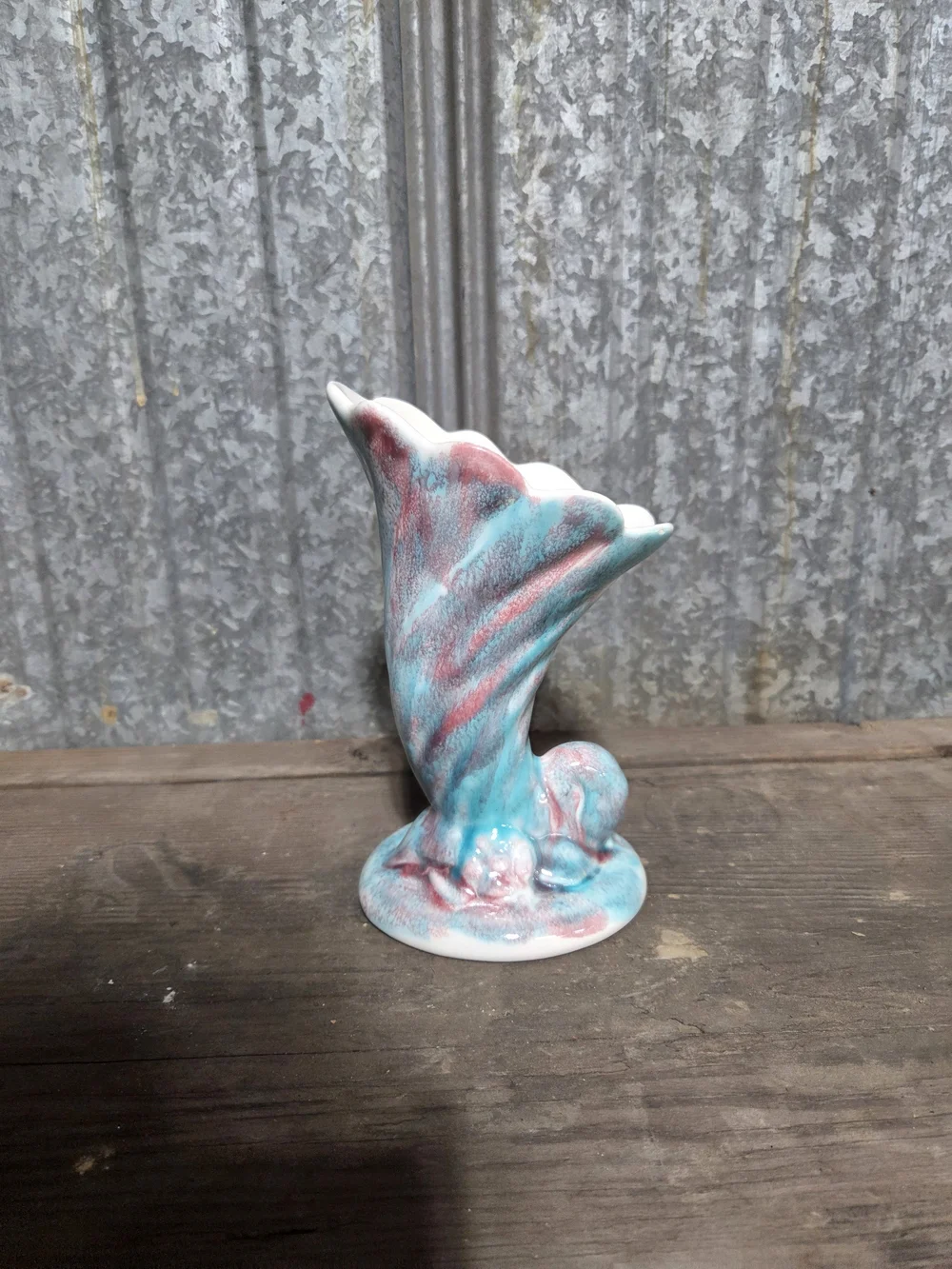 VTG Klay Kraft Milford Pottery Ceramic Cornucopia Vase Swirl Mid Century Retro